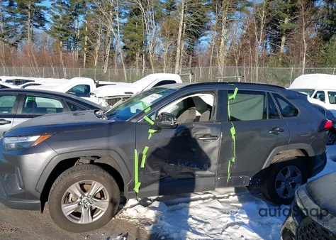 2022 Toyota Rav4 Xle из США, поврежденный, VIN 2T3P1RFV2NW265315